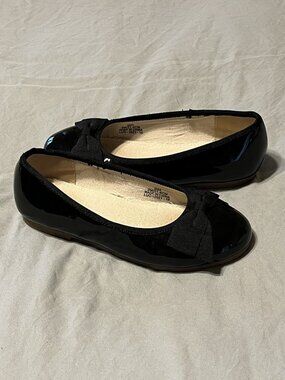 Thee Bron Girls Black Dress Shoes w/ Bow size 2